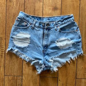 Levi cutoff shorts